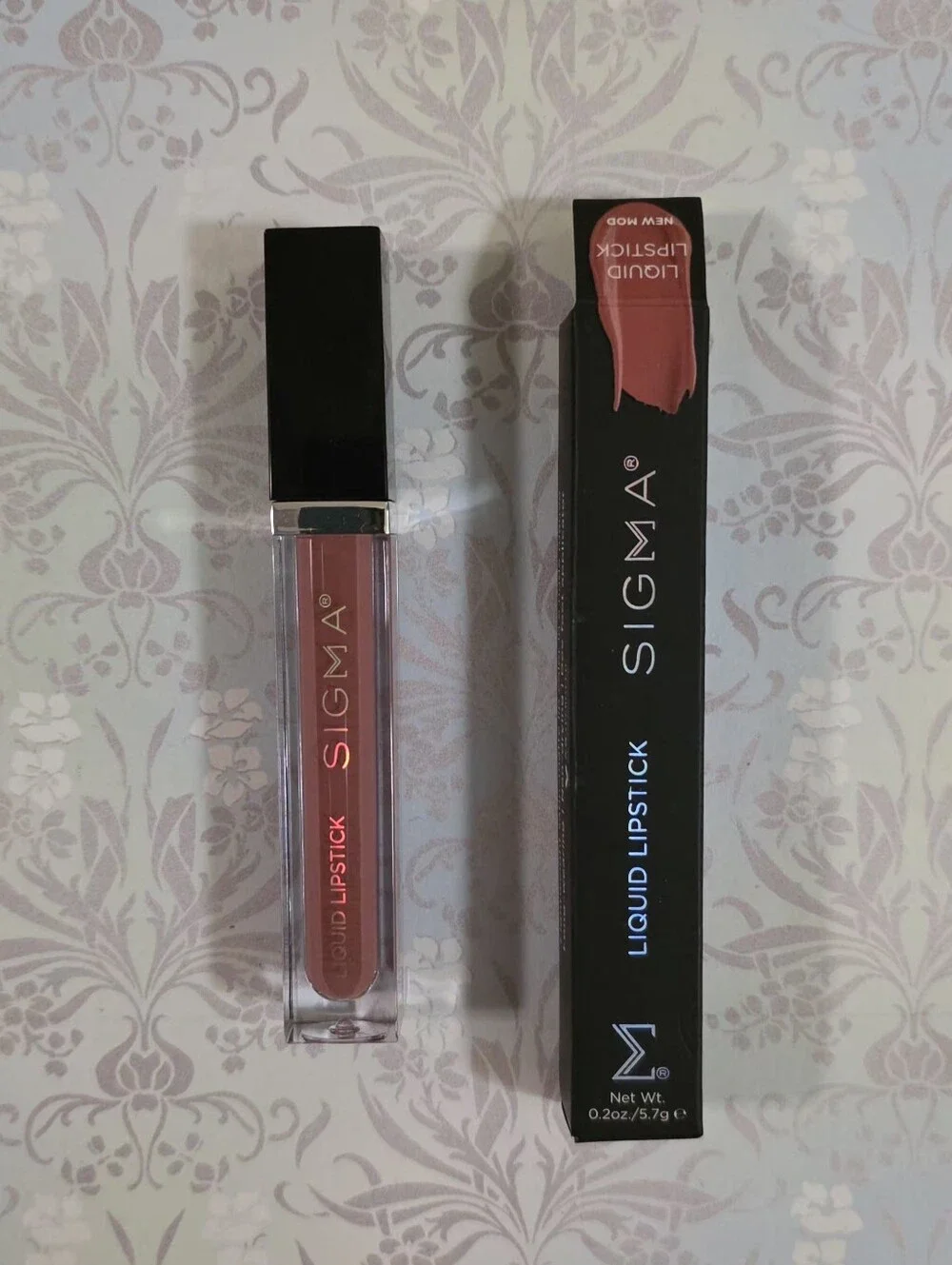 BNIB Sigma Beauty Liquid Lipstick - Warm Rose (Women Makeup)